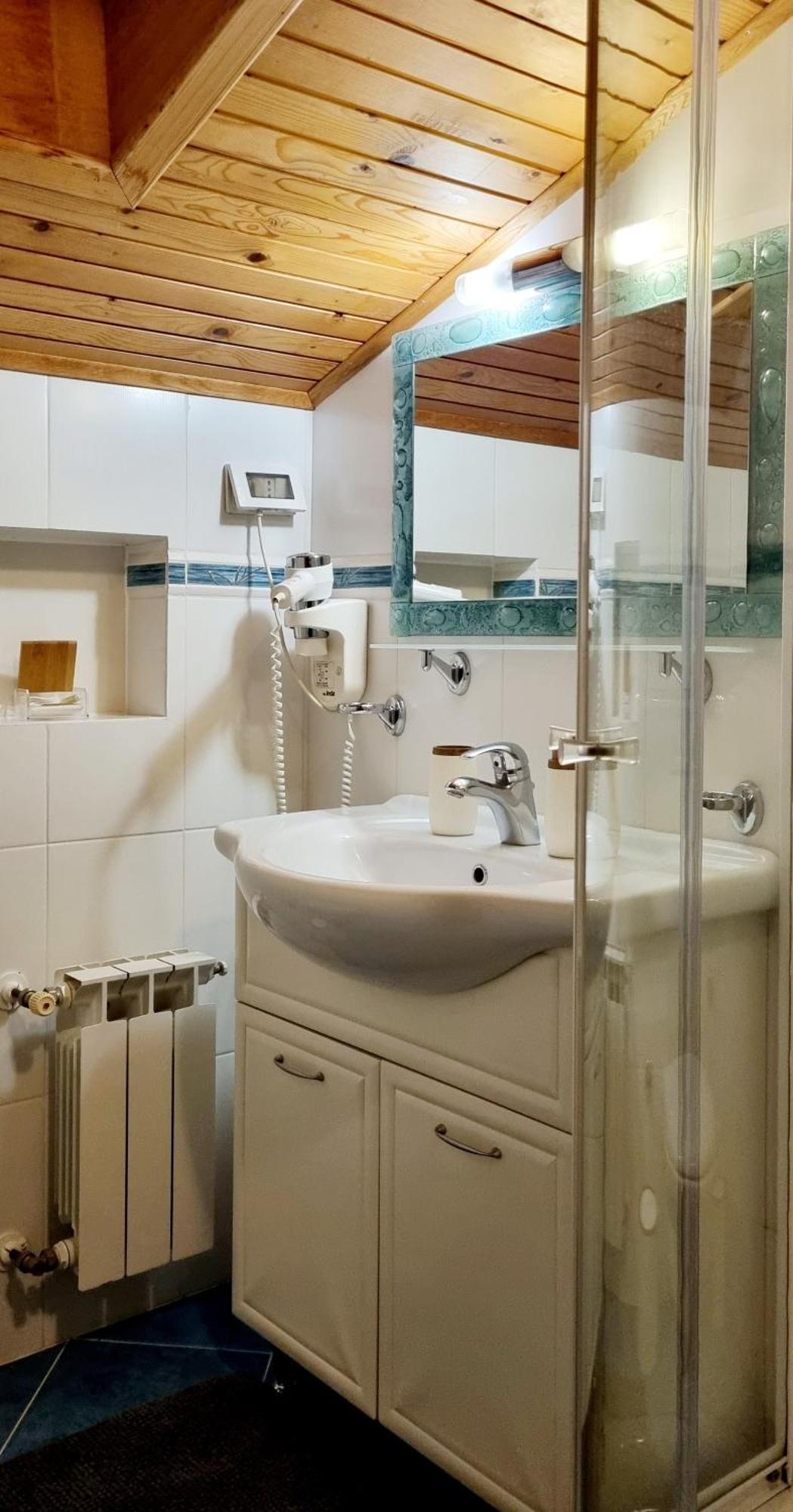 Nadija Rooms Funtana Bagian luar foto