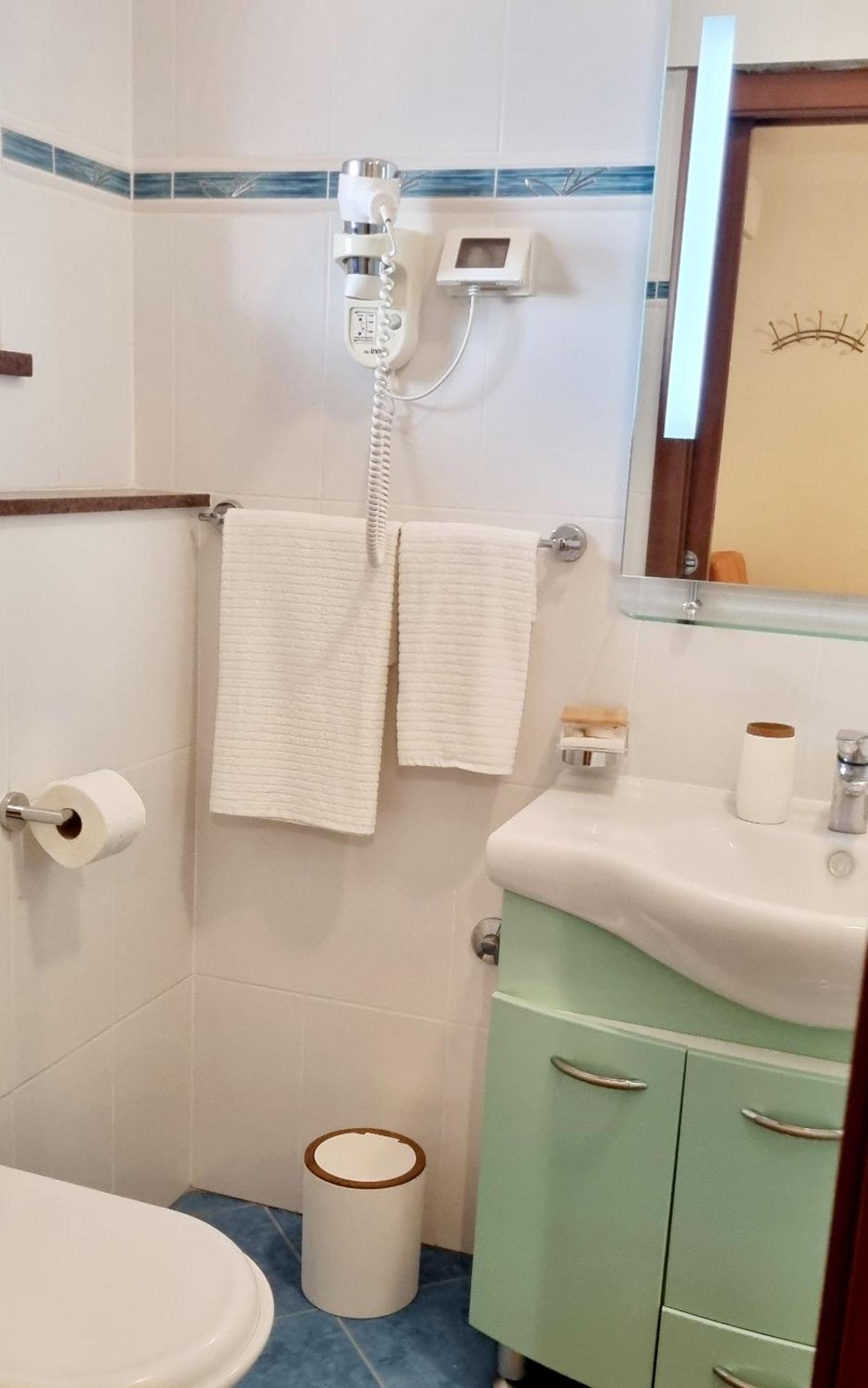 Nadija Rooms Funtana Bagian luar foto